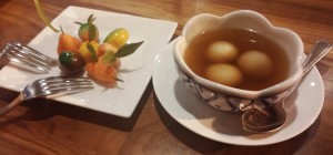 Soi 38 Desserts Bua Loy Nam King & Bean Fruits
