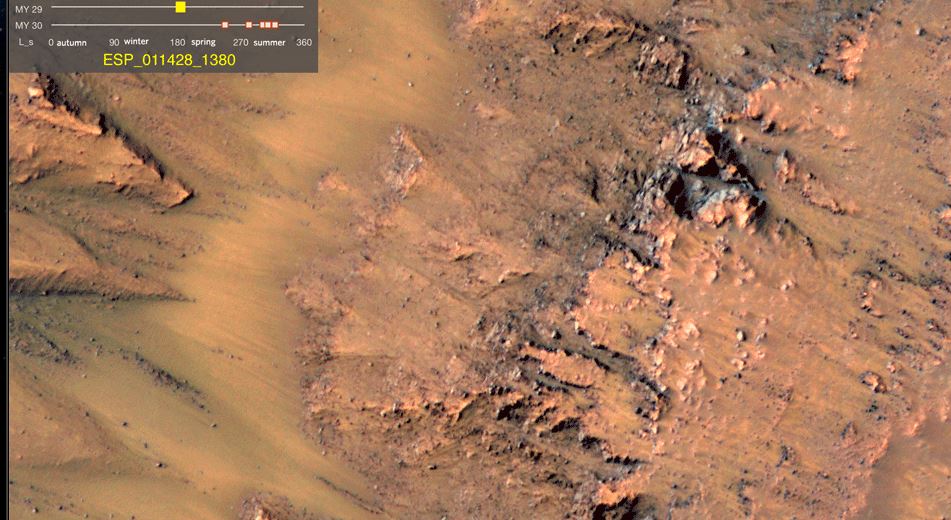 Water on Mars? NASA Photos Suggest Flowing Salt Water on Red Planet